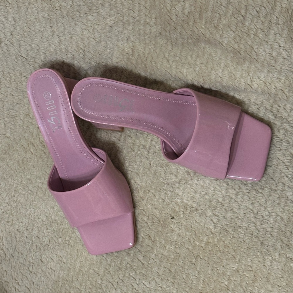 Rouge Helium Glossy Pink Heels